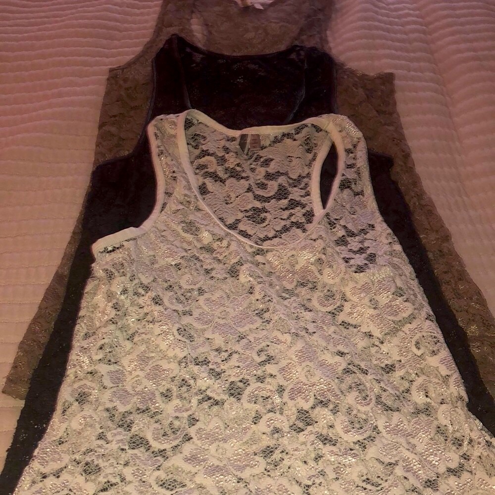 3- long length lace cami’s DAYTRIP WHITE, charcoal, tan3/$30-1/$12